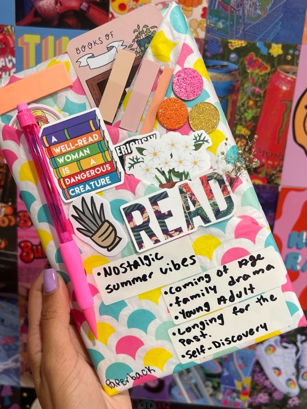 Blind date with a book: surprise mystery wrapped book